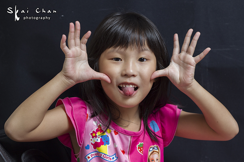 Indoor children photoshoot session with Dchane at Joyous Nails Seng Kang