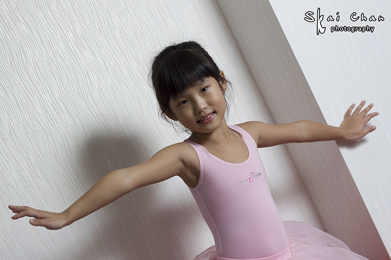 Indoor children photoshoot session with Dchane at Joyous Nails Seng Kang
