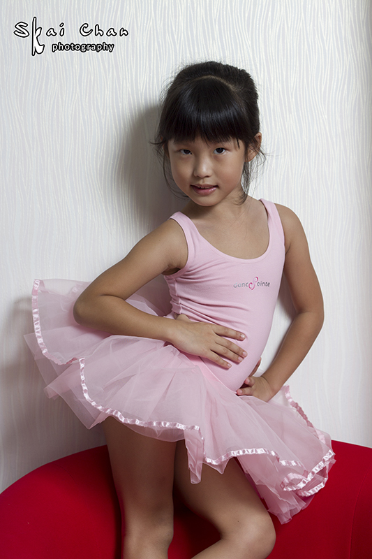 Indoor children photoshoot session with Dchane at Joyous Nails Seng Kang