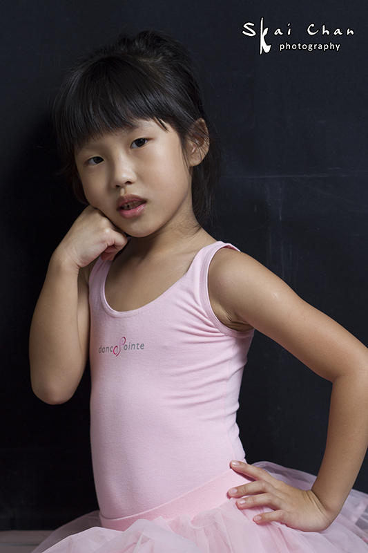 Indoor children photoshoot session with Dchane at Joyous Nails Seng Kang