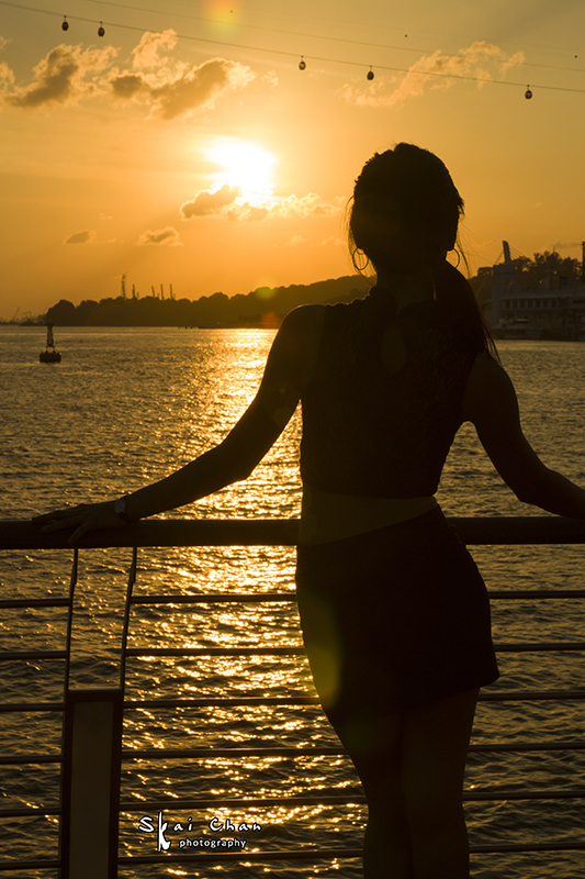 Dance, sunset & silhouette photoshoot session with Yongpeck at Sentosa Boardwalk