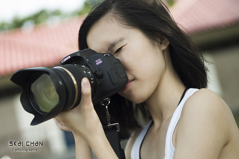 Lifestyle portrait photoshoot session with Vanessa Toh at Pasir Ris Park