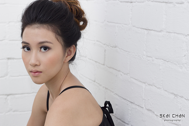 Fashion modelling portfolio photoshoot session with Huirong at Cantonment Central (indoor)