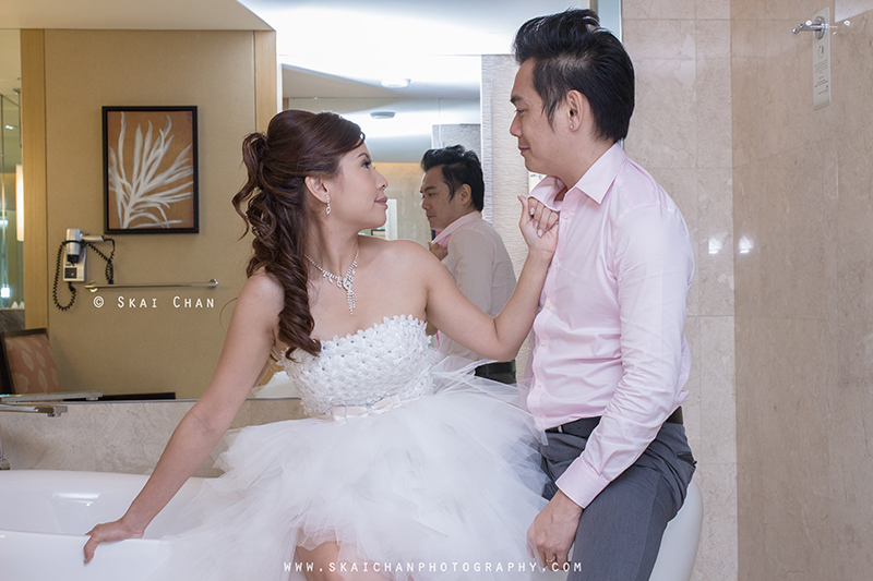 Pre-wedding photoshoot session with Mike Ong and Monica Weng at Marina Bay Sands Singapore (MBS) hotel