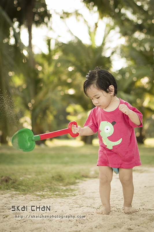 Outdoor children photoshoot at Tanjong Beach (Sentosa)