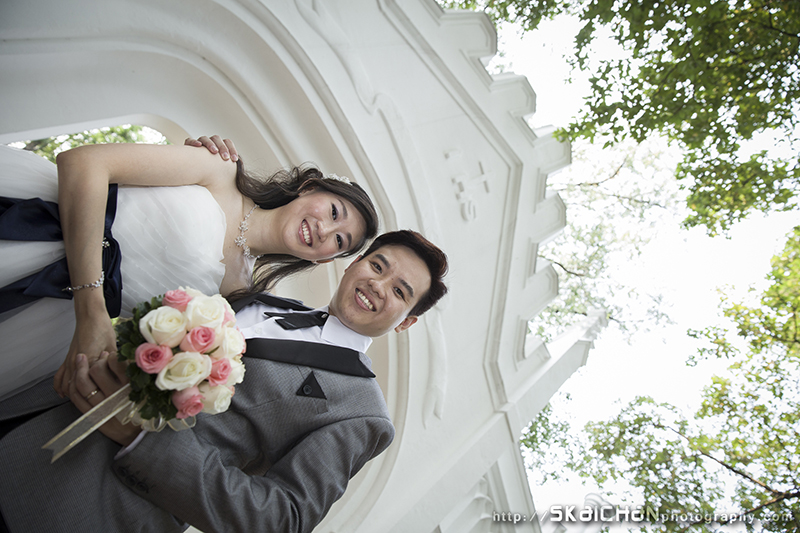 Pre-Wedding photoshoot session with Peter and Peiwei at Registries of Marriages Singapore, Fort Canning Park