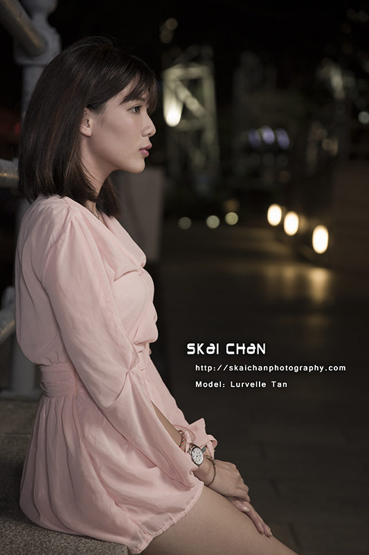 Night fashion photoshoot session with Lovelle Cengiya at Clarke Quay