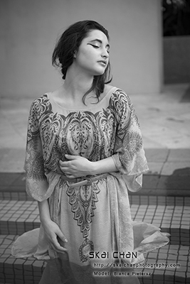 Women's fashion photographer review & recommendation