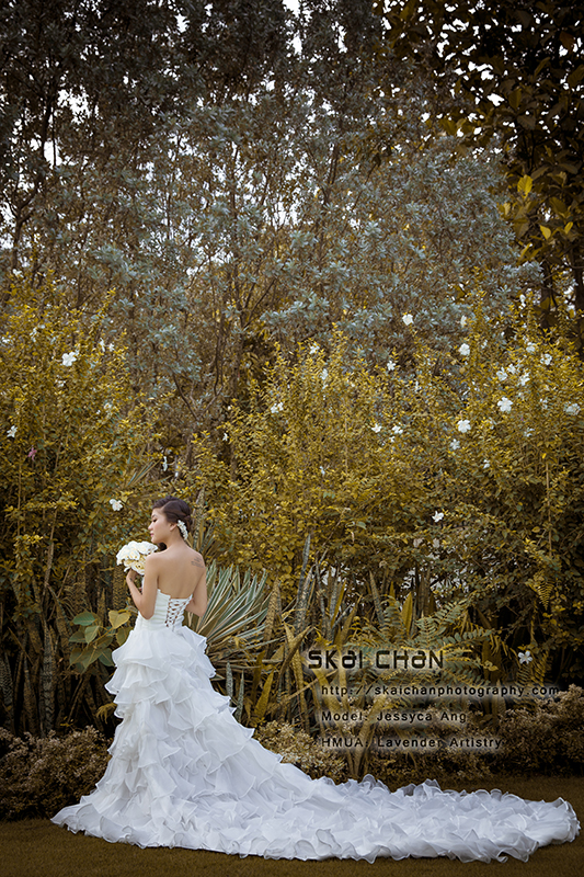 Bridal photoshoot session with Jessyca at Hortpark