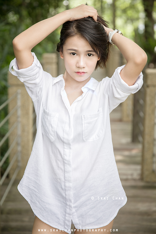 Outdoor fashion photoshoot session with Joanne at West Coast Park