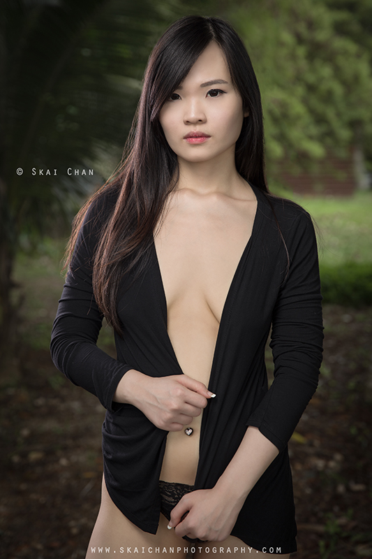 Outdoor boudoir portrait photoshoot session with Jun at Tanjong Beach (Sentosa)
