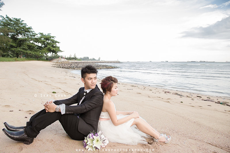 Pre-Wedding photoshoot session with David & Jess at East Coast Park (ECP)