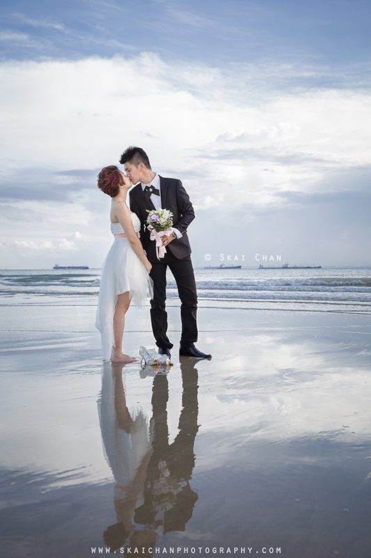 Pre-Wedding photoshoot session with David & Jess at East Coast Park (ECP)