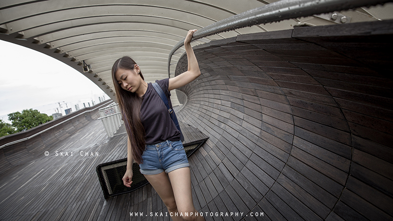 Hiking portrait photoshoot session with AX at Henderson Waves (Southern Ridges)