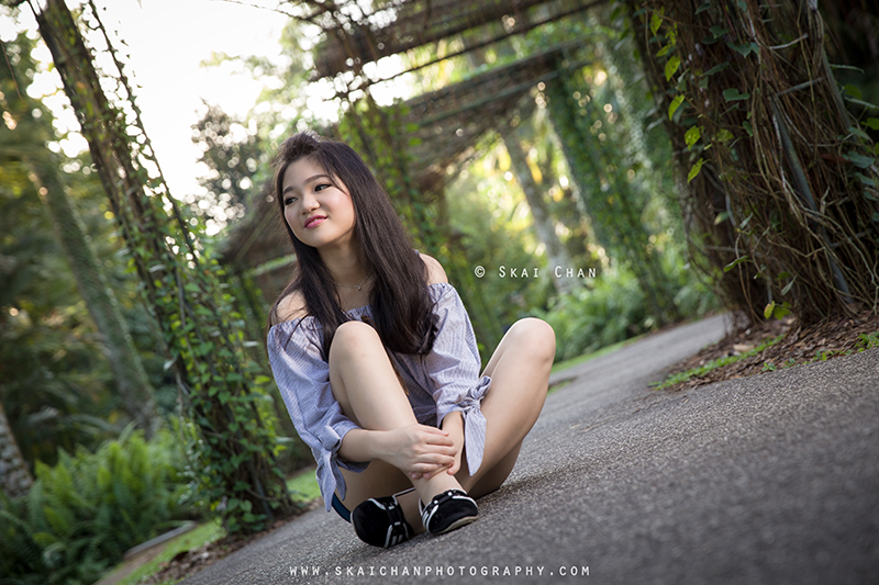 Lifestyle botanical garden photoshoot session with Erica Chan at Singapore Botanic Gardens