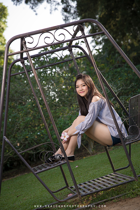 Lifestyle botanical garden photoshoot session with Erica Chan at Singapore Botanic Gardens