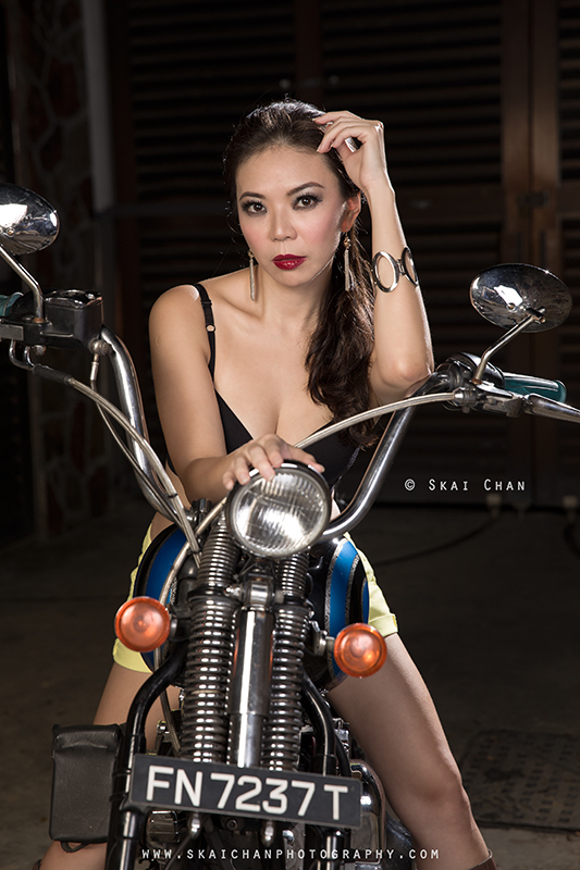 Themed motorcycle night photoshoot session with Boon Hui at Bishan-Ang Mo Kio Park