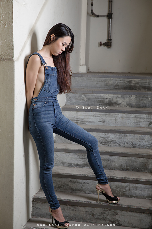 Glamour portrait photoshoot session with Cheryl Alicia Chua at Dakota Crescent (indoor)