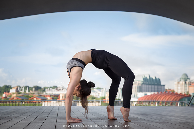 Yoga portrait photoshoot session with Sharon Ng En Hui at Vivocity Rooftop