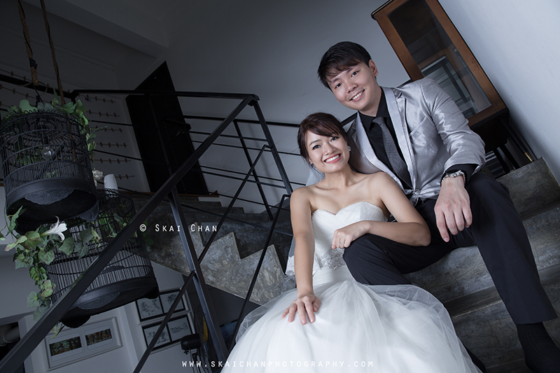 Indoor pre-wedding photoshoot session with Huiting & Shengyang at Sunsetopia