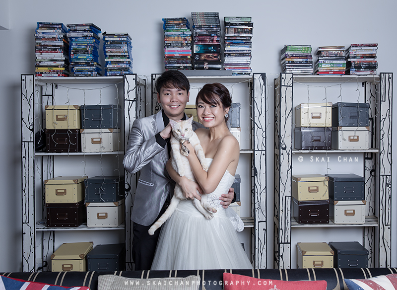 Indoor pre-wedding photoshoot session with Huiting & Shengyang at Sunsetopia