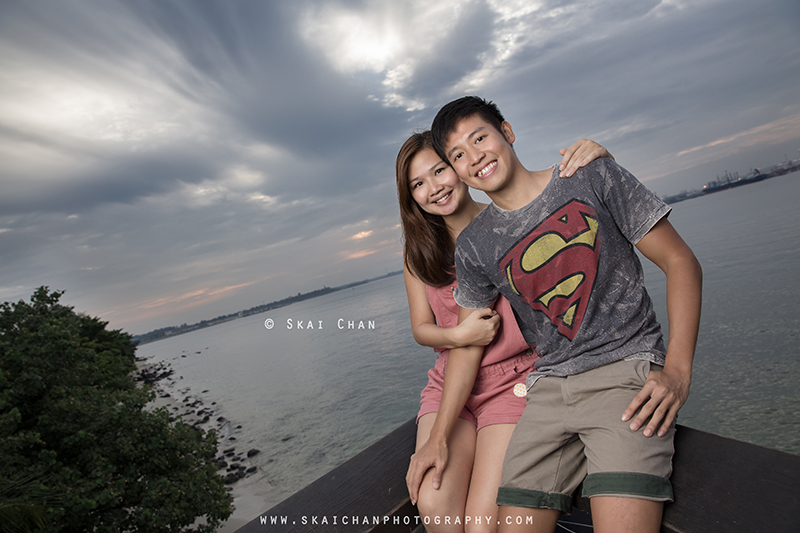 Sunset couple photoshoot session with Kaiwei & Stella at Punggol Ranch
