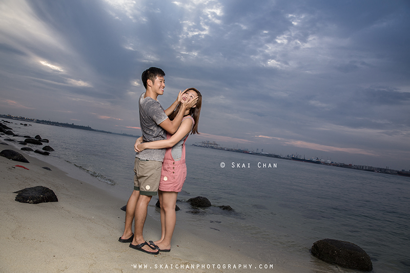 Sunset couple photoshoot session with Kaiwei & Stella at Punggol Ranch