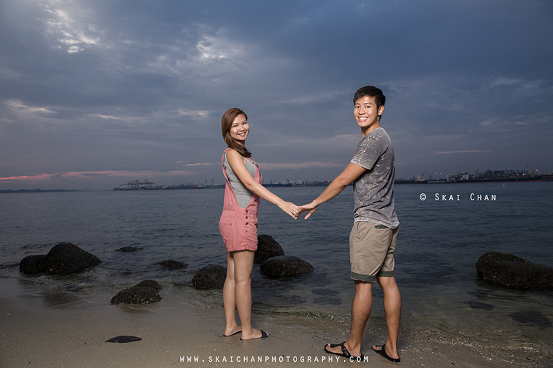 Sunset couple photoshoot session with Kaiwei & Stella at Punggol Ranch