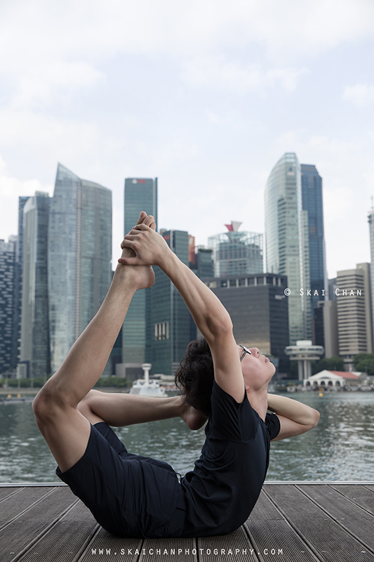 Outdoor Yoga portrait photoshoot session with Bai Jia Wang at Marina Bay Sands