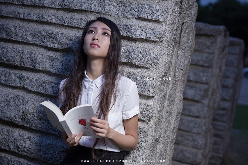 School girl themed night photoshoot session with Ng Shinyi at National Museum of Singapore
