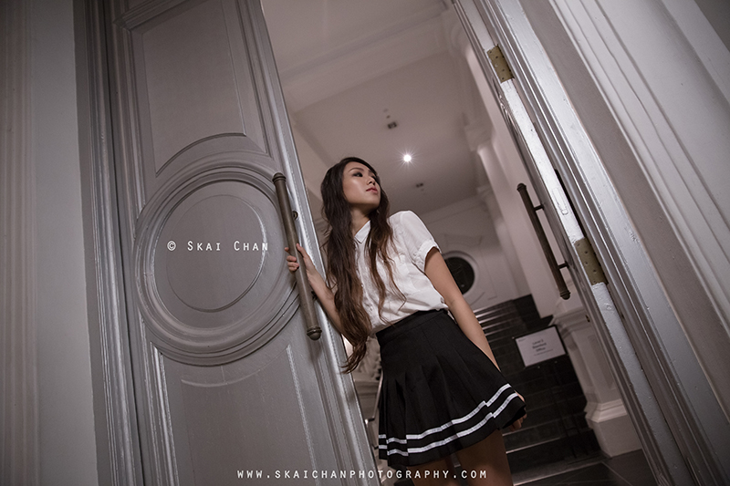 School girl themed night photoshoot session with Ng Shinyi at National Museum of Singapore