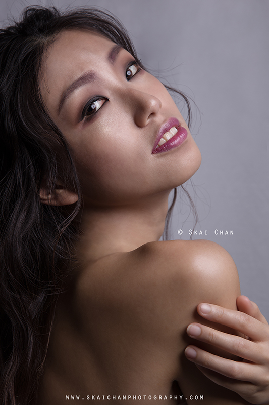 Beauty photoshoot session with Ng Shinyi at Tanjong Pagar (photography studio)