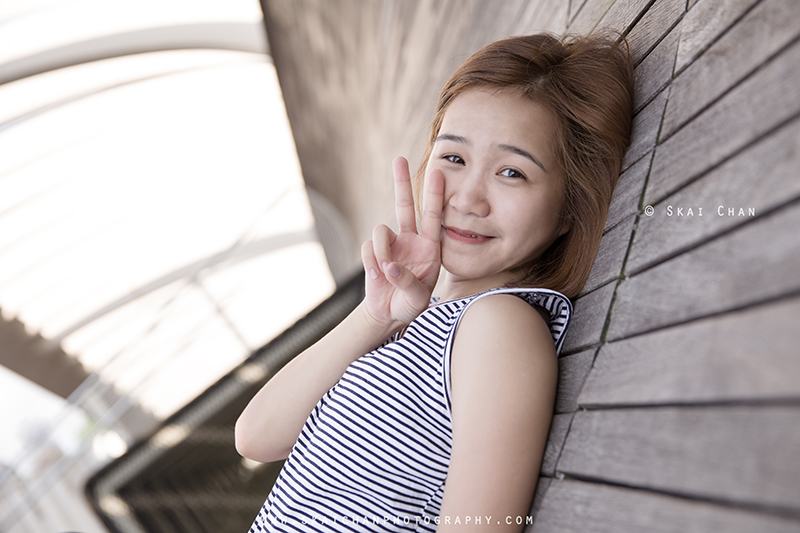 Hiking portrait photoshoot session with Amber Nguyen Trang at Henderson Waves (Southern Ridges)