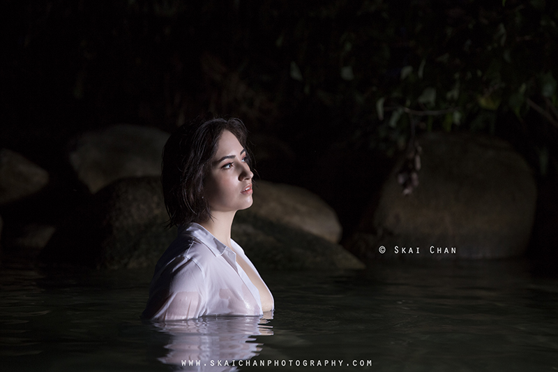 Night glamour photoshoot session with Val G at Palawan Beach (Sentosa)