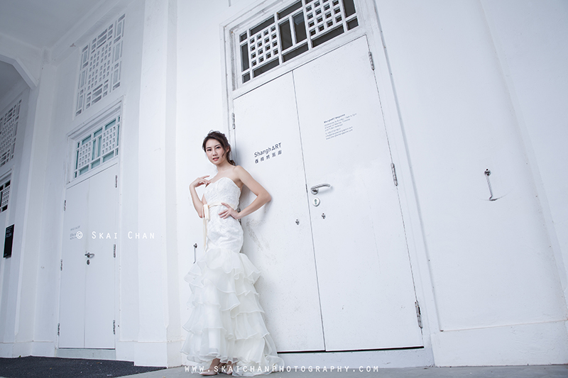 Bridal photoshoot session with Hilary at Gillman Barracks