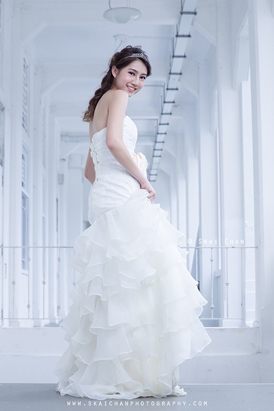 Bridal photoshoot session with Hilary at Gillman Barracks