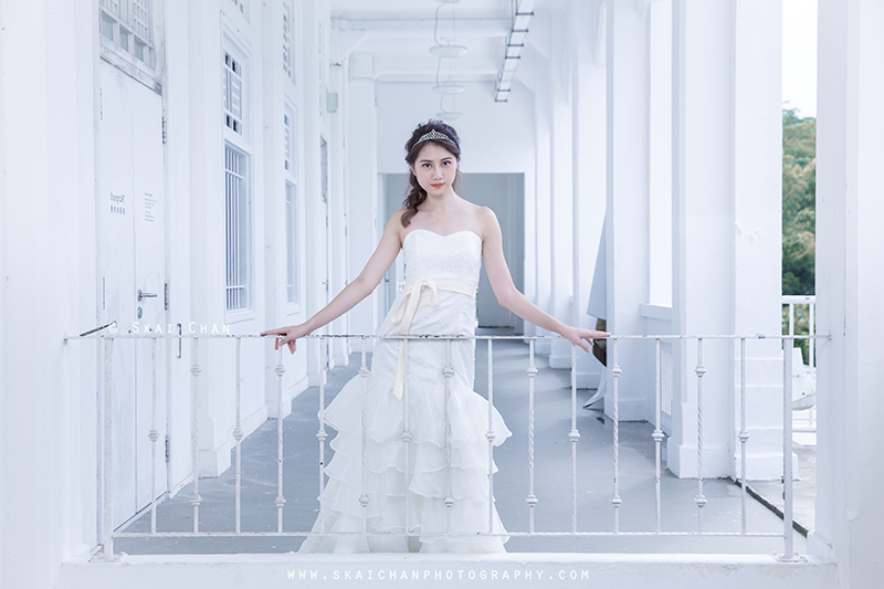 Bridal photoshoot session with Hilary at Gillman Barracks