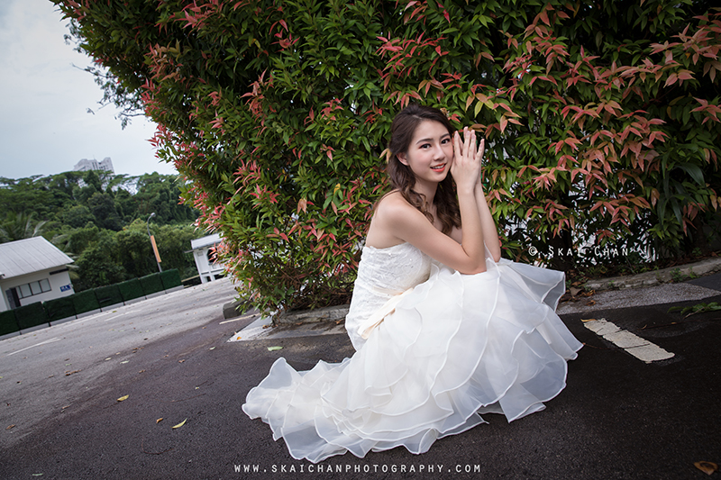 Bridal photoshoot session with Hilary at Gillman Barracks