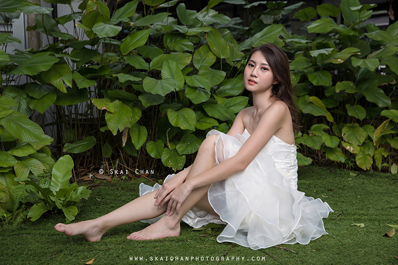 Bridal photoshoot session with Hilary at Gillman Barracks