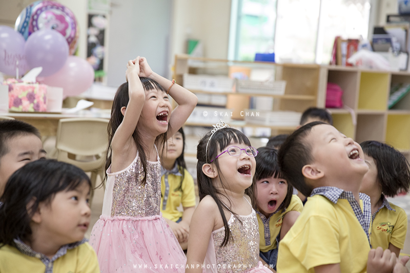 Children photoshoot session with Isaac, Isabelle, Iryssa & Friends at Admiralty (indoor)
