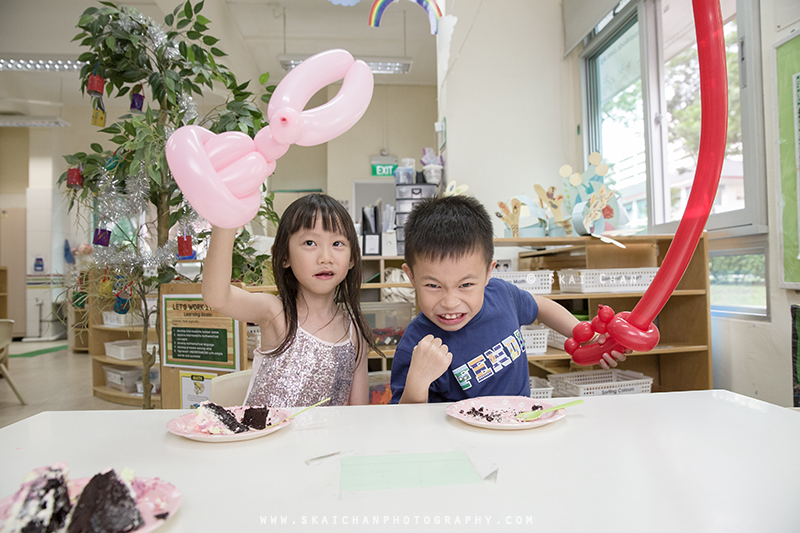 Children photoshoot session with Isaac, Isabelle, Iryssa & Friends at Admiralty (indoor)
