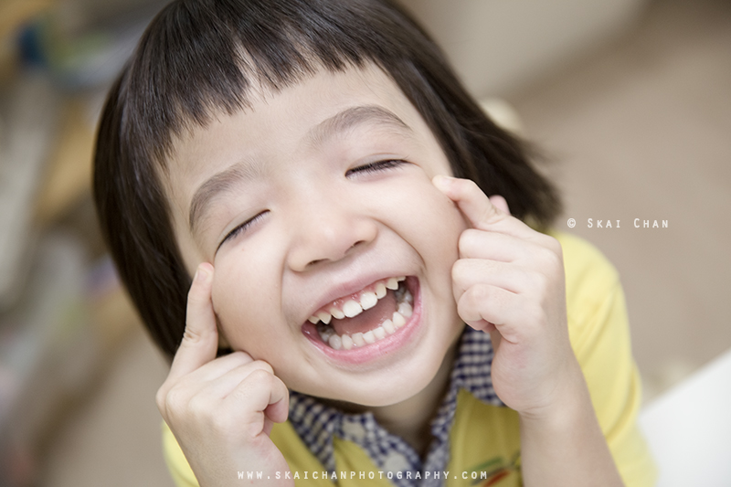 Children photoshoot session with Isaac, Isabelle, Iryssa & Friends at Admiralty (indoor)