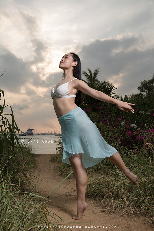 Sunset bikini dance photoshoot session with Jasmine Lim at Palawan Beach (Sentosa)