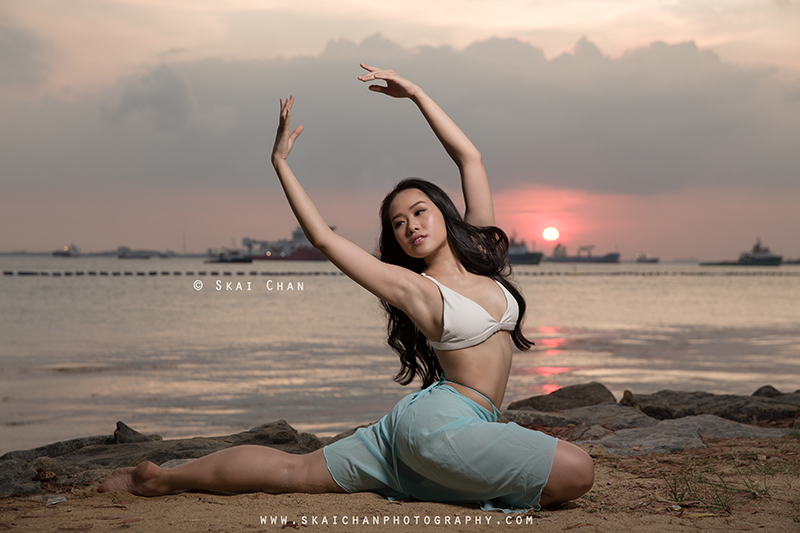 Sunset bikini dance photoshoot session with Jasmine Lim at Palawan Beach (Sentosa)