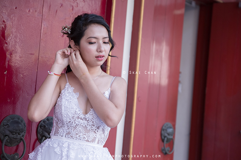 Bridal photoshoot session with Khin Thuzar Kyaw at Chinatown Buddha Tooth Relic Temple