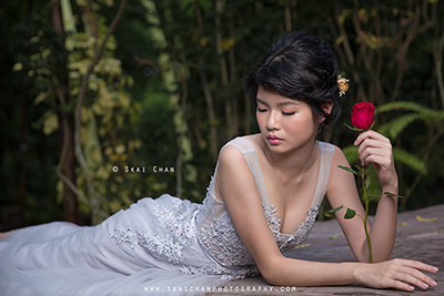 Outdoor High-End Garden Bridal Photoshoot - Robyn Skye @ Gardens by the Bay
