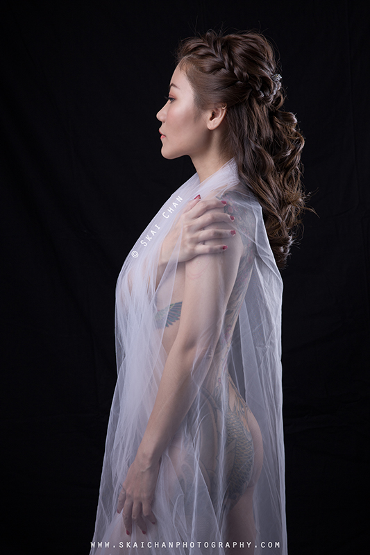 Sexy bridal photoshoot with Eva Loa