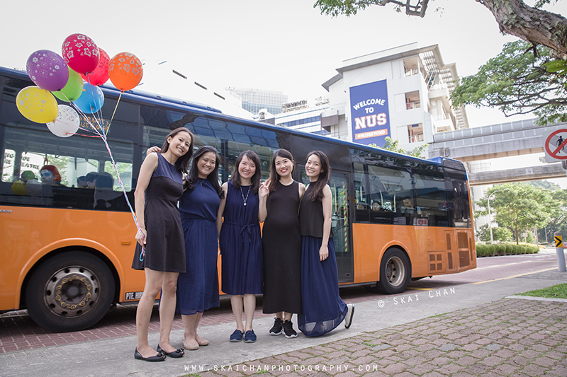 Friends portrait photoshoot session with Delphine & friends Seto at National University of Singapore (NUS)