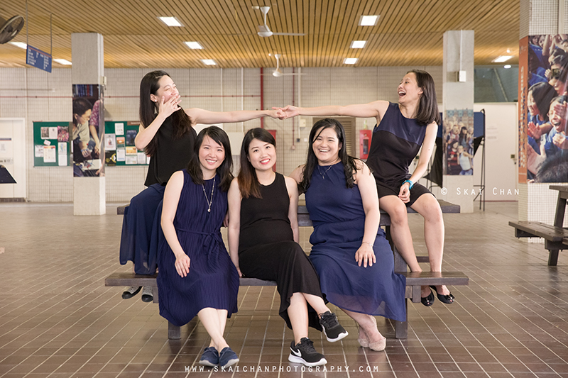 Friends portrait photoshoot session with Delphine & friends Seto at National University of Singapore (NUS)