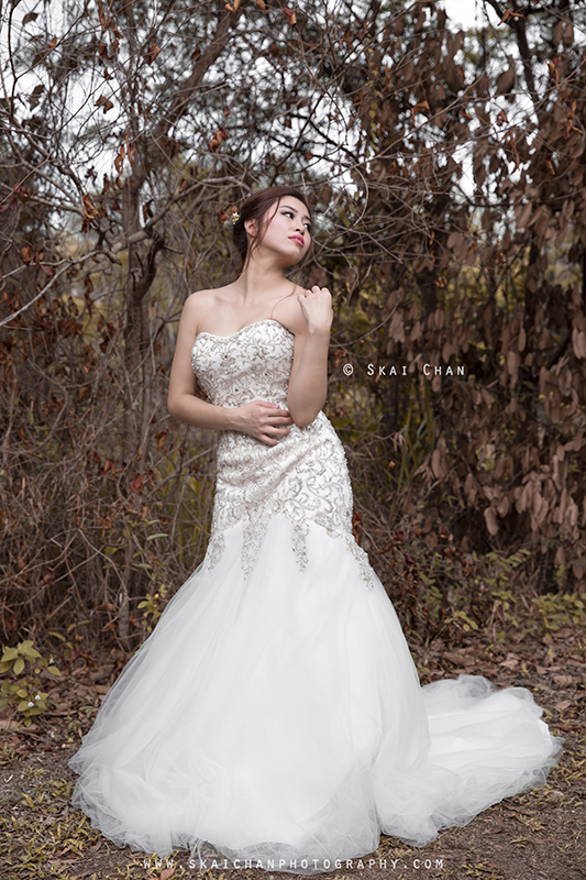 Stylish and edgy fashion bridal photoshoot session with Ivia Xiao Hui at Tampines Eco Green